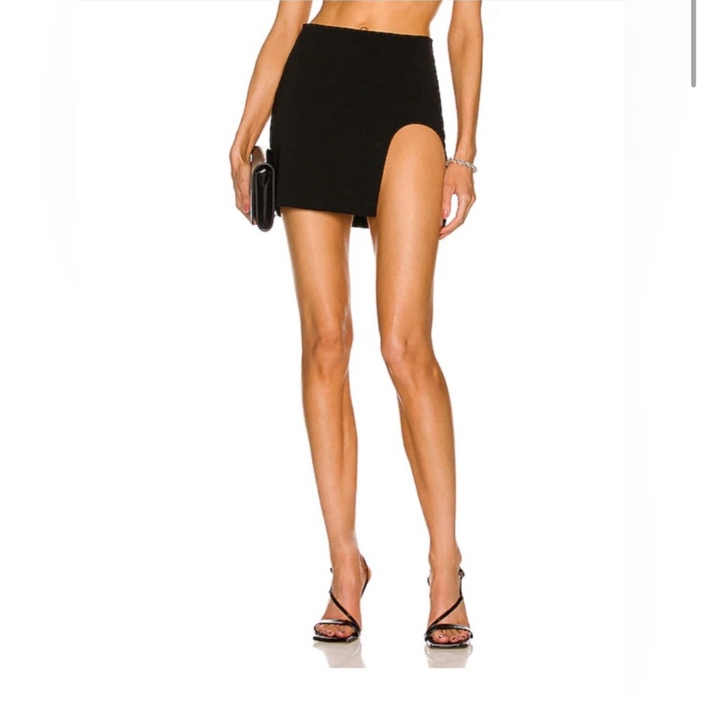 Monot Black Asymmetric Cut Mini Skirt